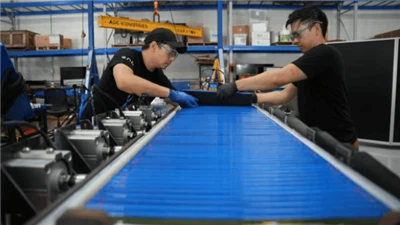 Kev tawg hauv Teb Chaws Asmeskas Raws Li Lithium Iron Phosphate Battery Techn...